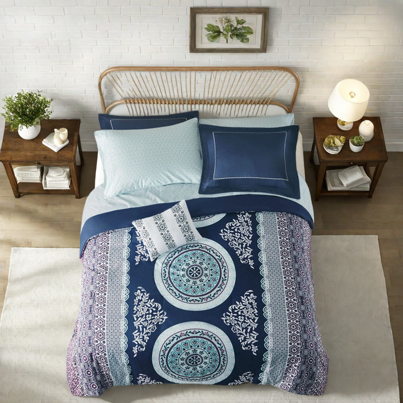 Ensemble de literie Boho avec édredon et draps, microfibre de polyester, design bleu marine pour les chambres modernes