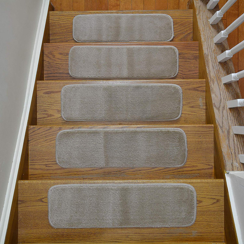 Tapis d'escalier intérieur antidérapant Comfy Collection, Crème, Rectangle 30 po x 8,5 po, Ensemble de 7