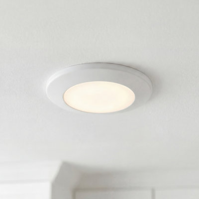 Plafonnier encastré humide blanc 7,25 po Ashlock