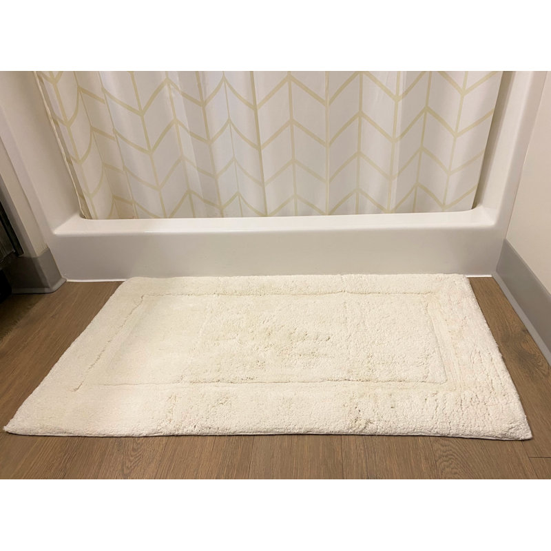 Cristin Cotton Non-Slip Bath Rug, Ivory
