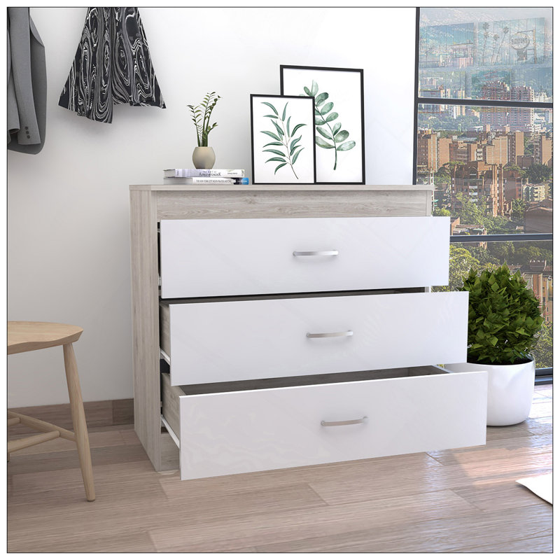 Commode H 29 po, trois tiroirs, quincaillerie en métal, plateau supérieur, gris clair / blanc