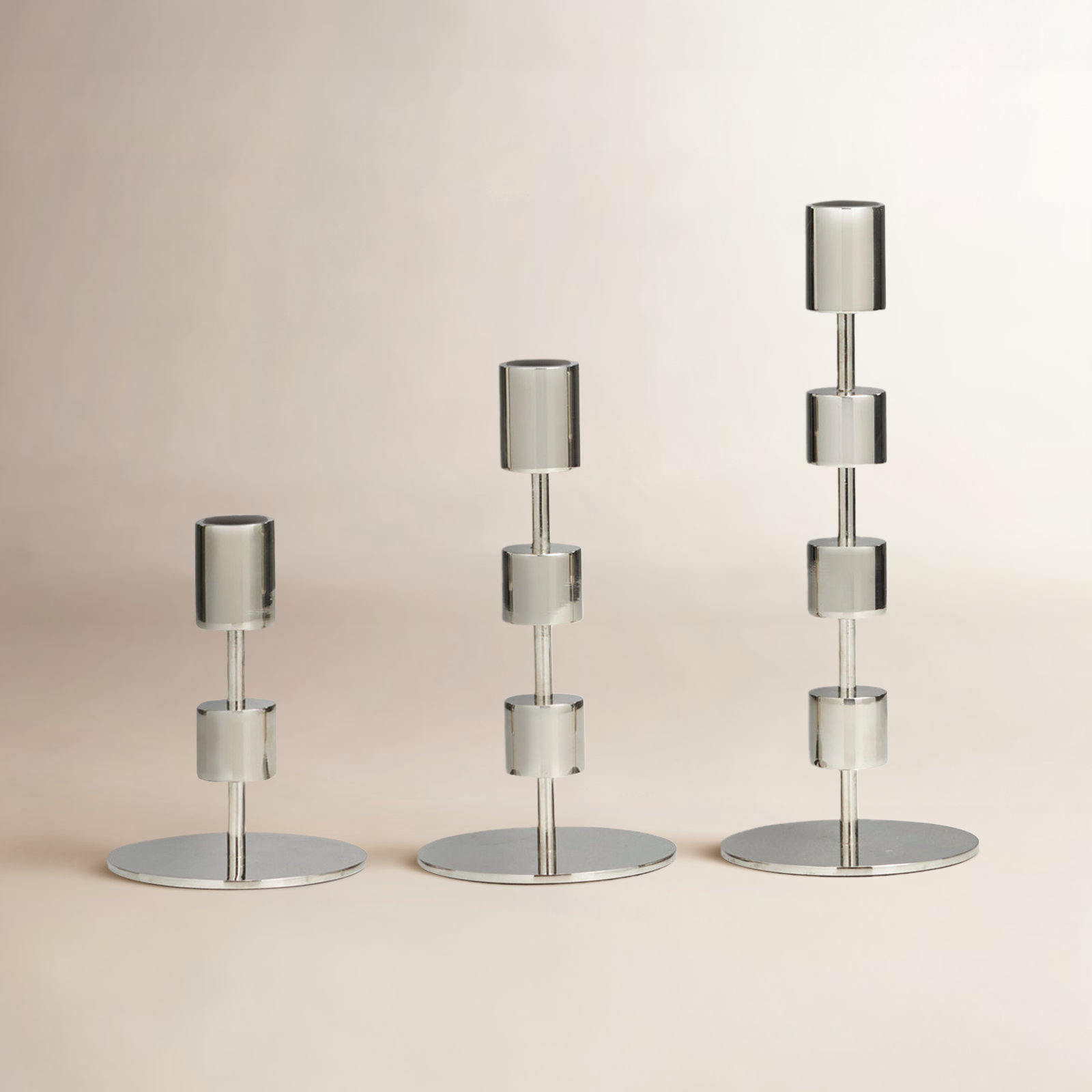 Brenner 3-Piece Aluminum Candlestick Set, Polished Silver