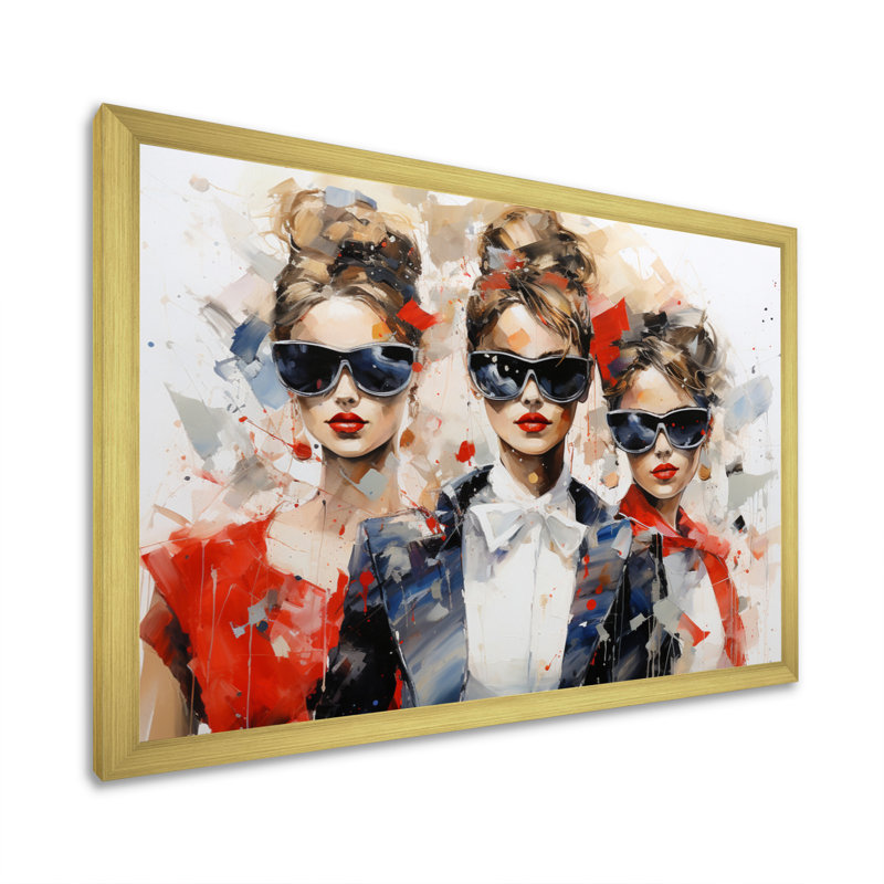 «Woman Fashion Fusion I» - Impression, H 30 po x l 40 po x P 1,5 po, Cadre doré simple