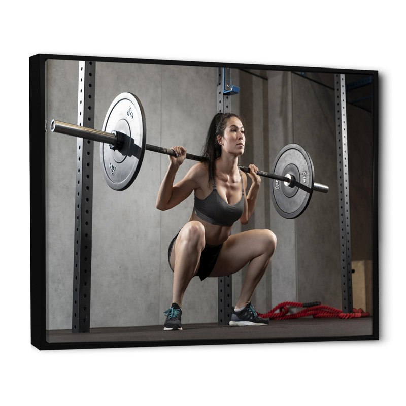 «Woman Bobystructioning Workout I» sur toile, H 30 po x l 40 po x P 1,5 po, Cadre flottant noir