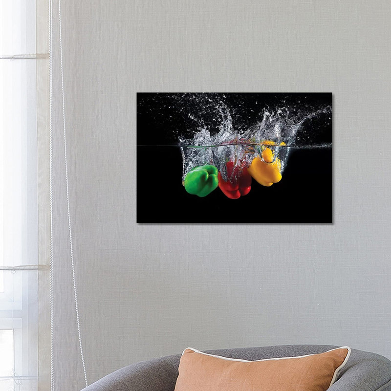 Paprika Splash by Mogyorosi Stefan - Wrapped Canvas Gallery-Wrapped Canvas Giclée, 66.04 cm H x 45.72 cm W x 3.175 cm D