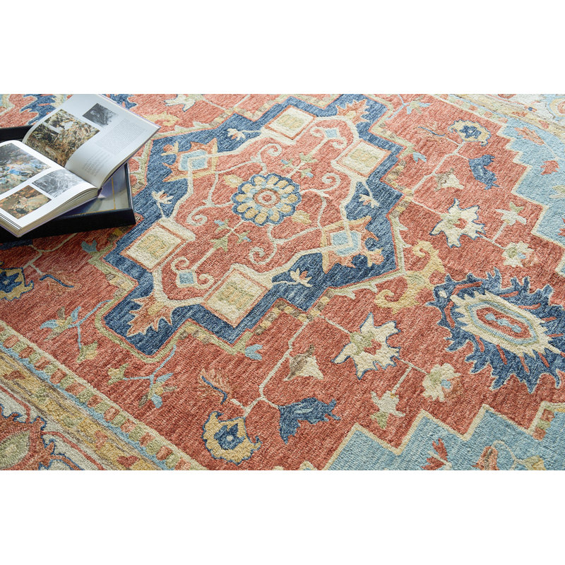 Richmond Serapi Hand Tufted Oriental Area Rug in Beige/Red, Rectangle 9' x 12'