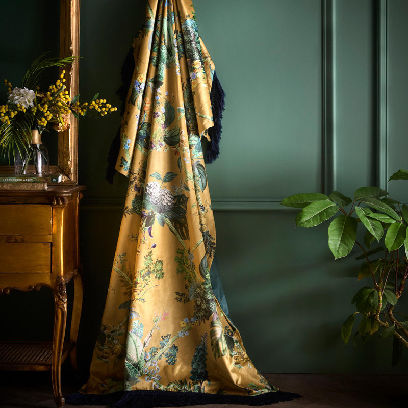 Laurence Llewelyn-Bowen Josephine Throw Gold, Gold Floral