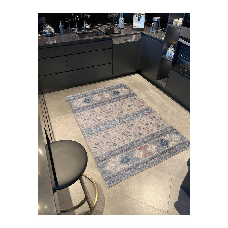 Machine Washable Diamond Pattern Geometric Colorful Patterned Decorative Rug
