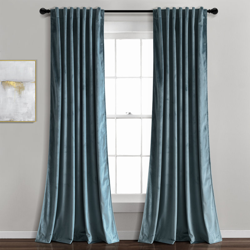 Paire de rideaux isolants Prima Velvet, Gris clair, L 54 po x L 84 po