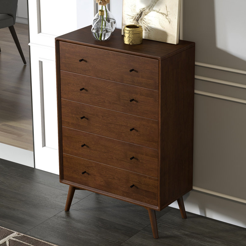 Davondre 31.5'' W 5 - Drawer Dresser, Walnut
