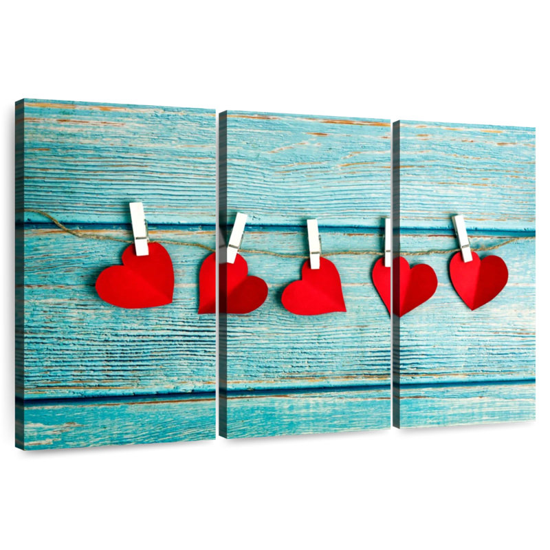 Hardie Hanging Red Hearts, 20" H x 33" W