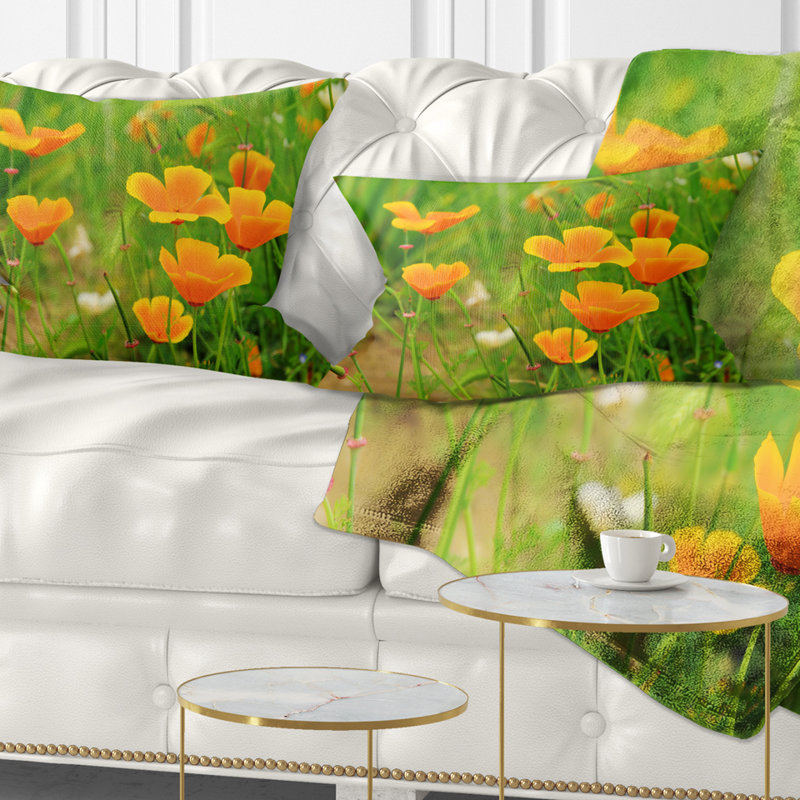 Fleurs de pavot jaune vif - coussin à imprimé floral
