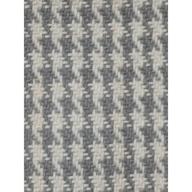 Capstone Hand Loomed Wool Houndstooth Area Rug in Gray, Rectangle 5' x 8'