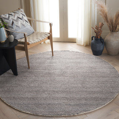 Tapis touffeté à la main