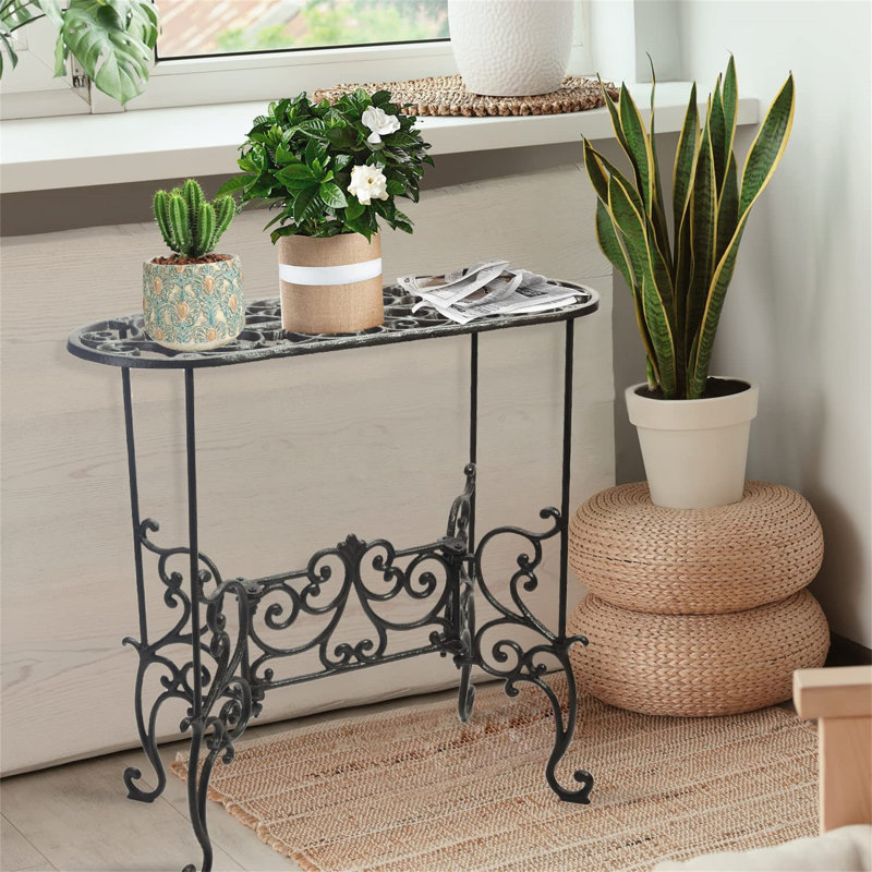Pitcock Plant Stand