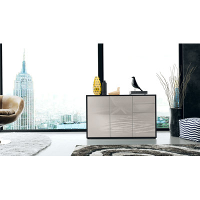 Mcdevitt 117cm Sideboard