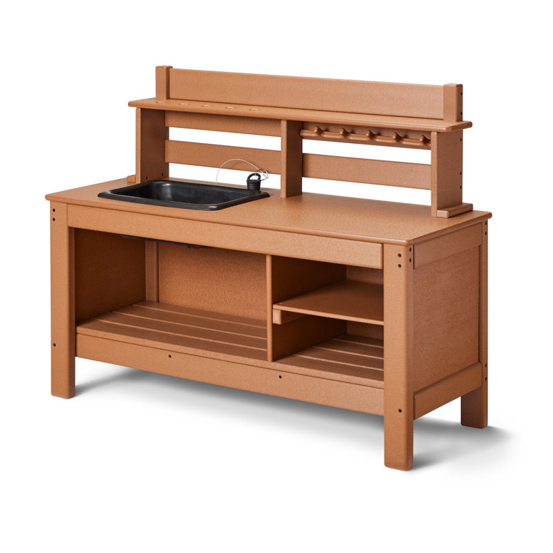 EverPlay ™ Mud Kitchen
