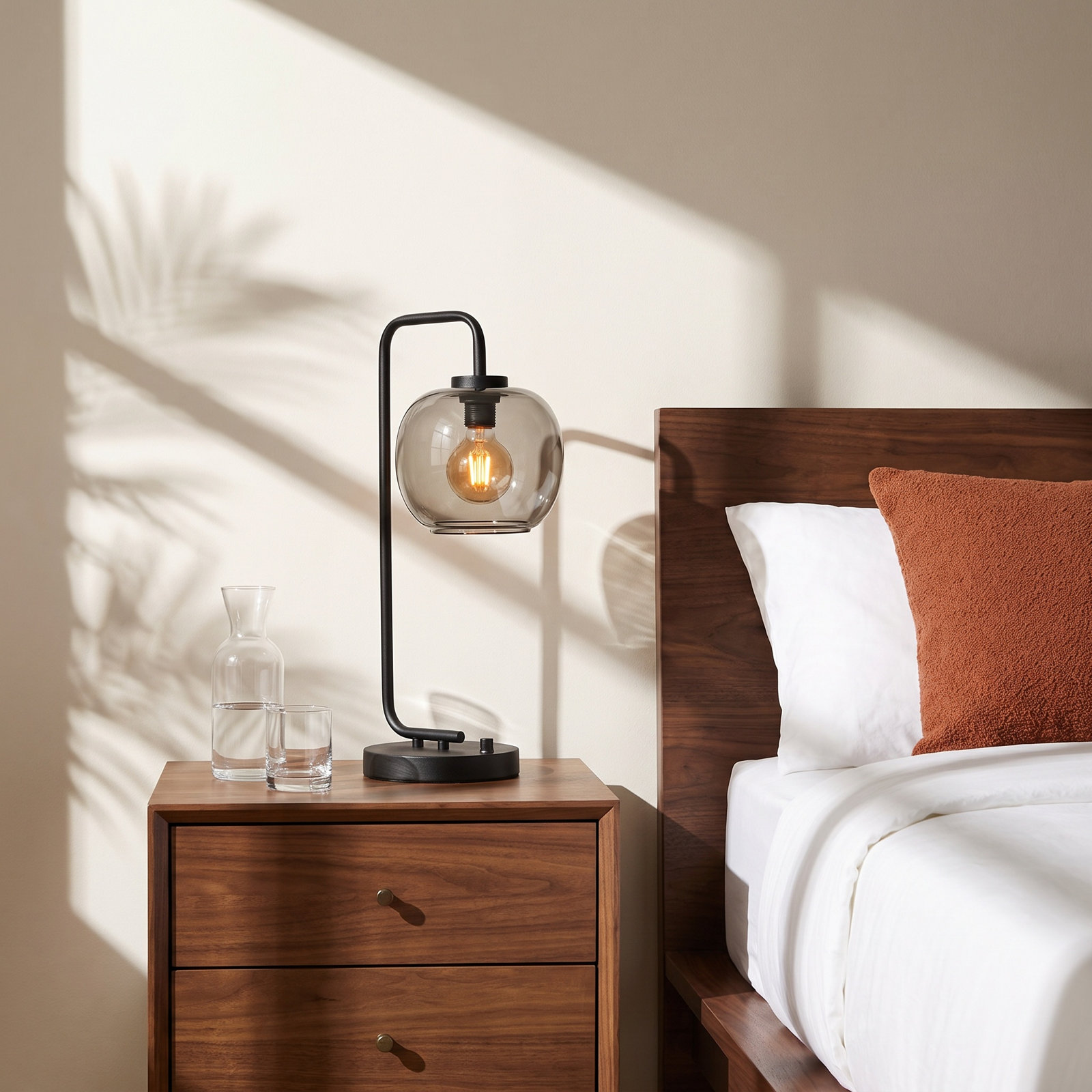 Glynda Table Lamp