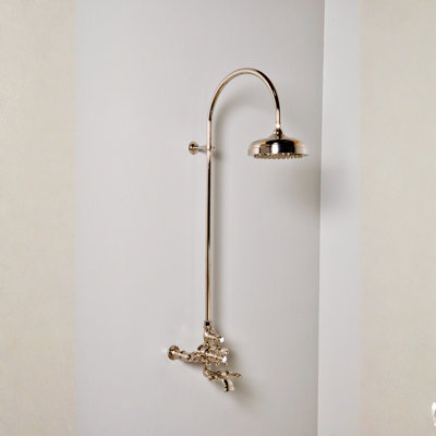 Système de douche thermostatique avec bec de baignoire (P1089) par Strom Living