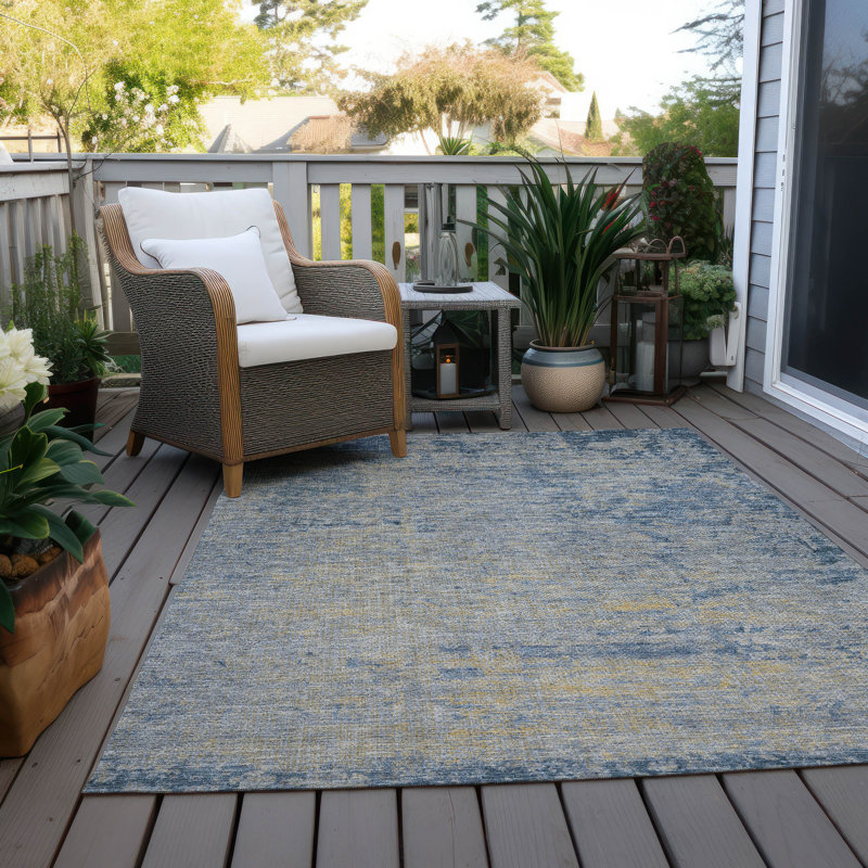 Machine Washable Indoor/Outdoor Xhevrie Navy Rug, Rectangle 2'6" x 3'10"