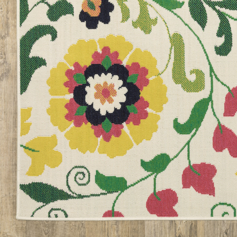 Sherley Bold Boho Floral Ivory/ Multi Indoor-Outdoor Area Rug, Rectangle 5'3" x 7'3"