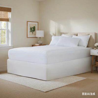 Full Deluxe Waterproof Mattress Protector - Silent Thin Breathable, Hypoallergenic & Phthalate-Free Fitted Cover