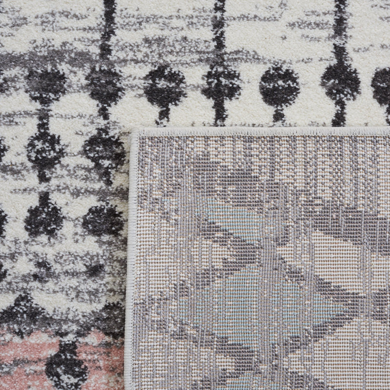 Highland Creek Gray/Pink Area Rug, Round 3'