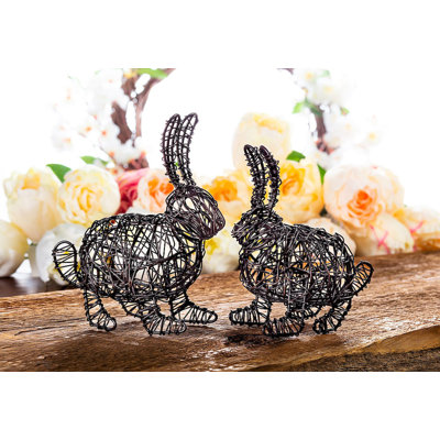Figurine de lapin accroupie Fessler