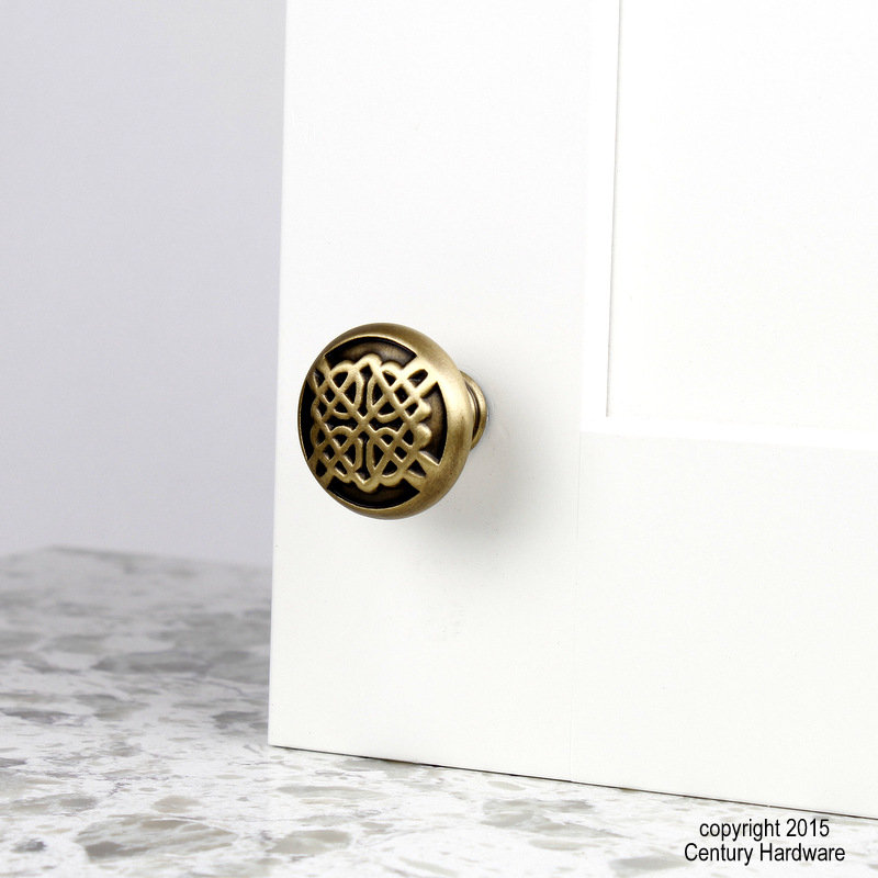 Handpainted Highlander 1 3/8" Diameter Round Knob, Weathered Brass