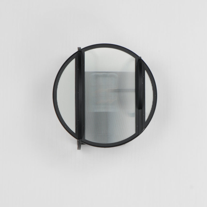 Crux 1 - Light Outdoor Sconce