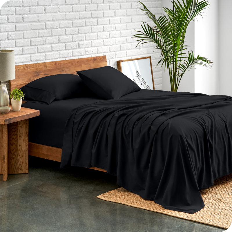 Queen Black Premium Microfiber Stretch Knit Sheet Set