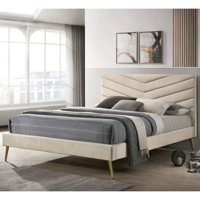 Lit plateforme tapissier Araujo