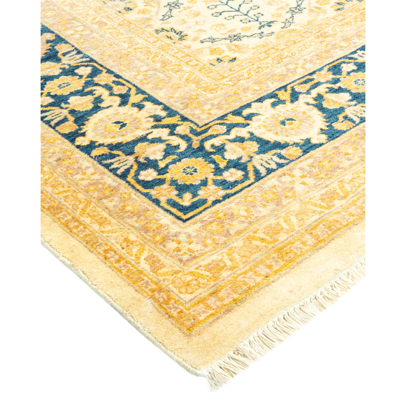 Classic One-of-a-Kind 8' 1" X 9' 10" Hand Knotted Area Rug