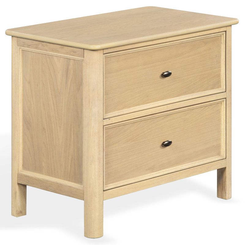 Hannaleigh 2 Drawer Wood Nightstand, Oak