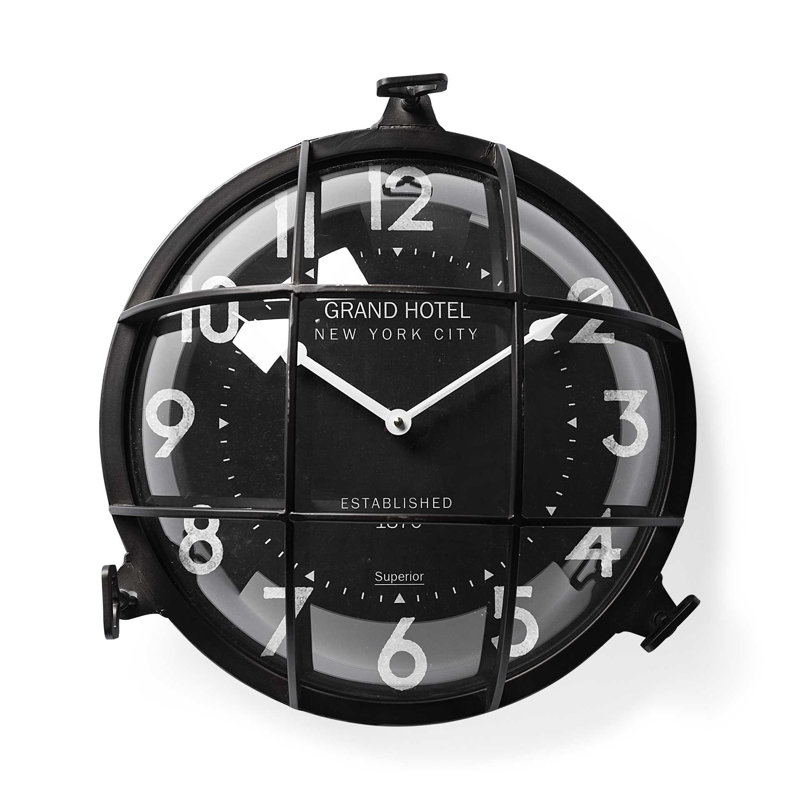 Aleta Metal Wall Clock