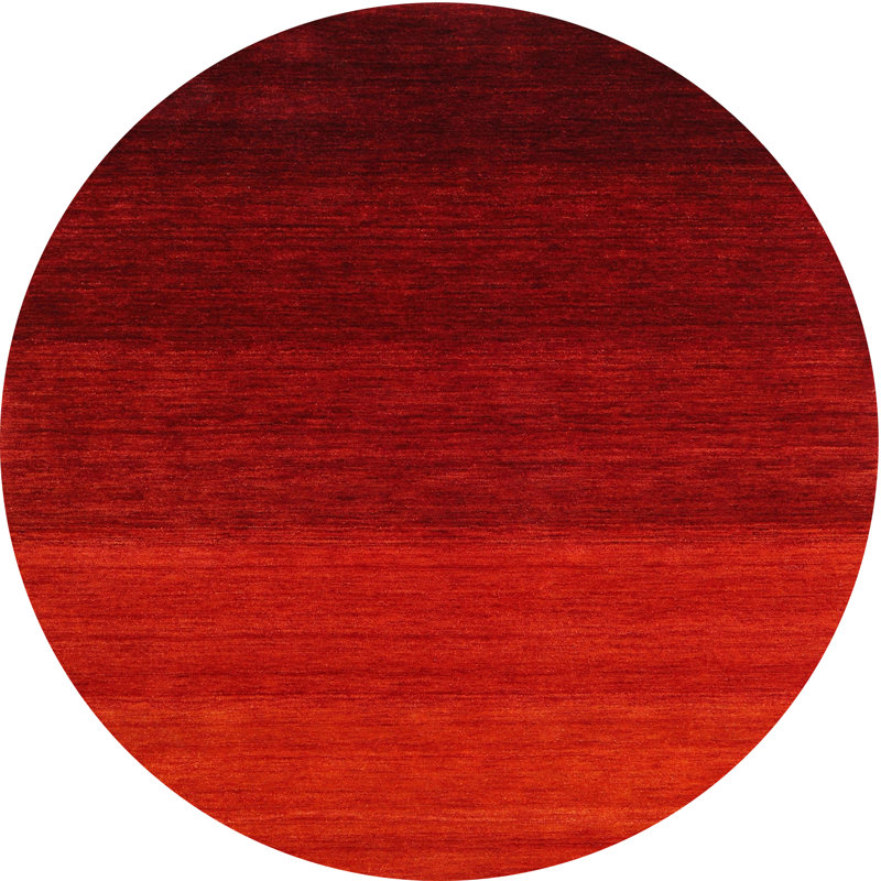 Tapis rouge Hagert, Rond 7 pi