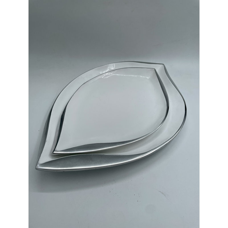Plat de service Brayden Studio® Bergetta