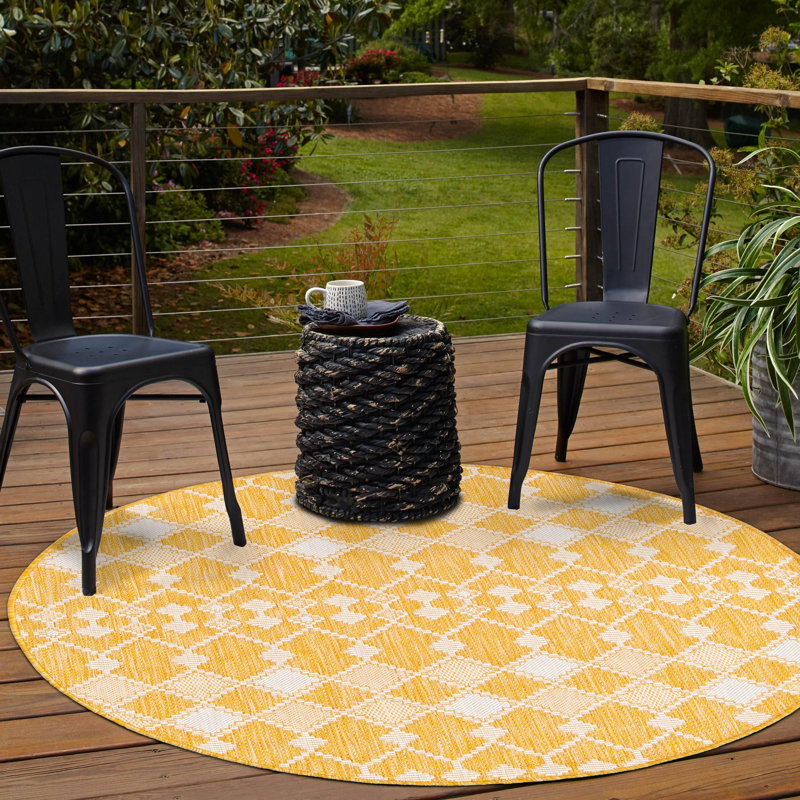 Artressia Geometric Indoor / Outdoor Rug, Round 4'