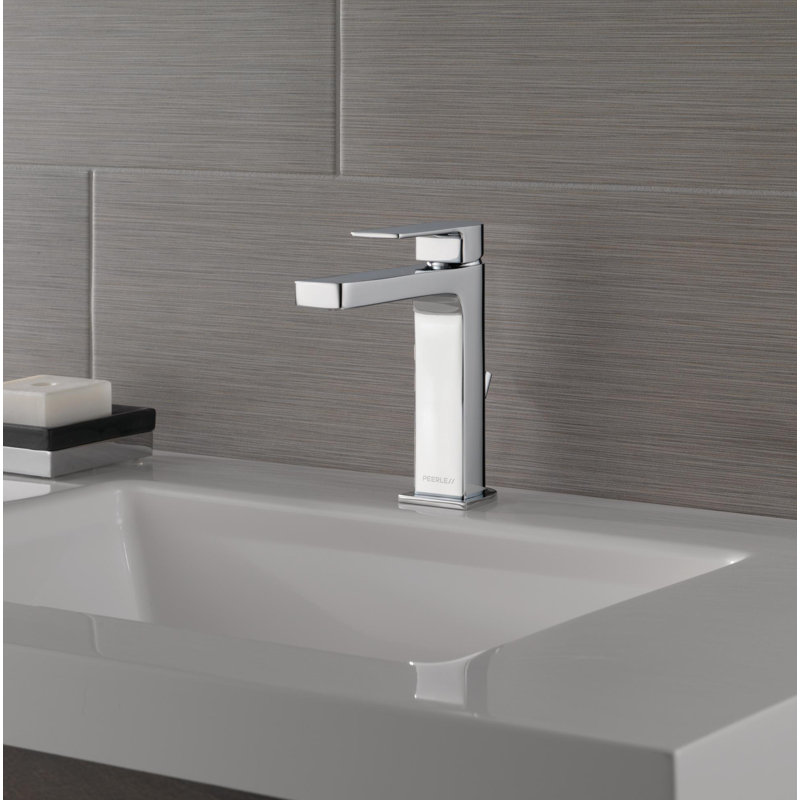 Xander Single-handle Bathroom Faucet with Drain Assembly, Chrome