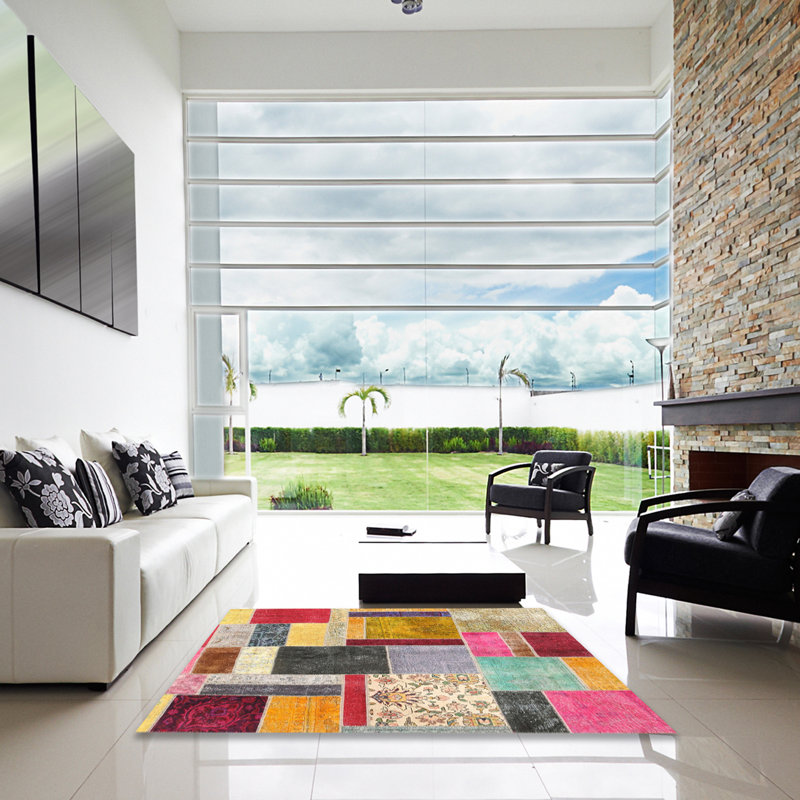 Tapis rouge / jaune / vert Swinsley, Carré 3 pi