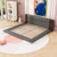 Lit plateforme tapissier de plancher avec tête de lit et tablettes de chevet-1961892059