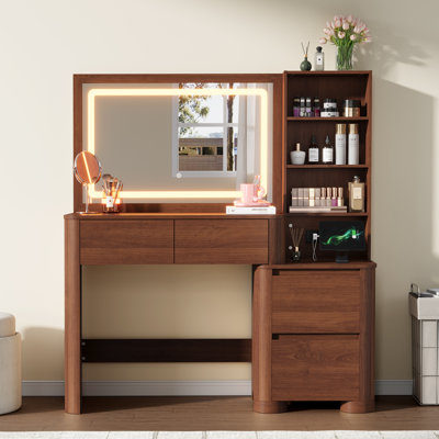 Coiffeuse de 127 cm avec miroir HD de 91 cm, éclairage DEL à intensité variable, 4 tiroirs et 3 tablettes ouvertes, fini noyer