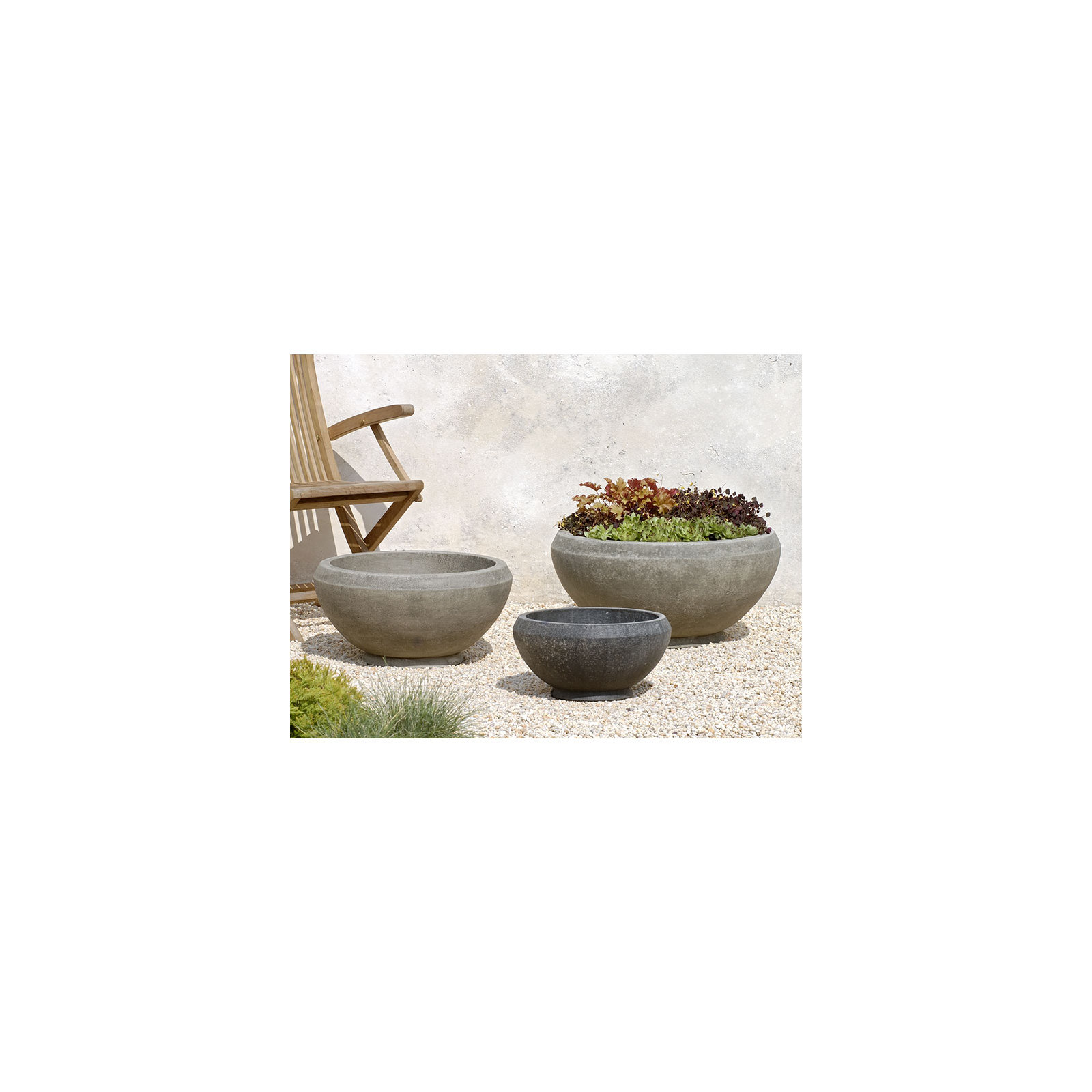 Giulia Handmade Pot Planter, 13" H x 27" W x 27" D, Brownstone
