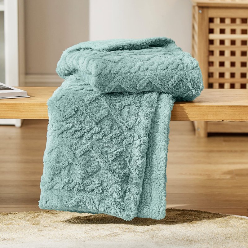 Downey Throw Blanket, Light Green