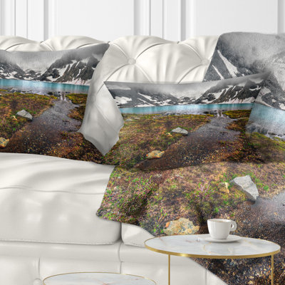 Coussin nuageux au-dessus du lac Mountain