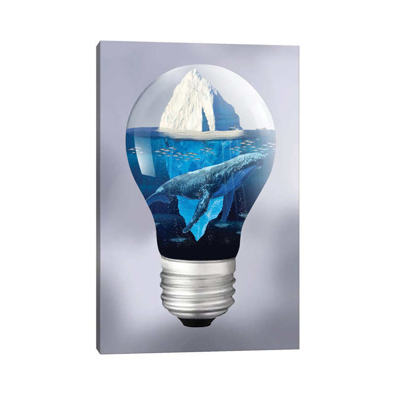«Whale and Iceberg In The Light» par David Loblaw - impression sur toile tendue, H 18 po x l 12 po x 1,5 po