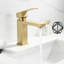 Robinet de lavabo monotrou en or brossé avec poignée - contrôle de l'eau en douceur, construction, cartouche de rouille, finition haute performance, conduites d'alimentation en acier inoxydable incluses, idéale pour l'installation.