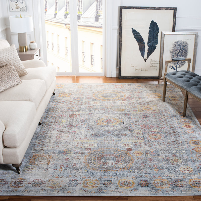 History 599 Area Rug In Light Grey / Gold, Rectangle 5'1" x 7'6"