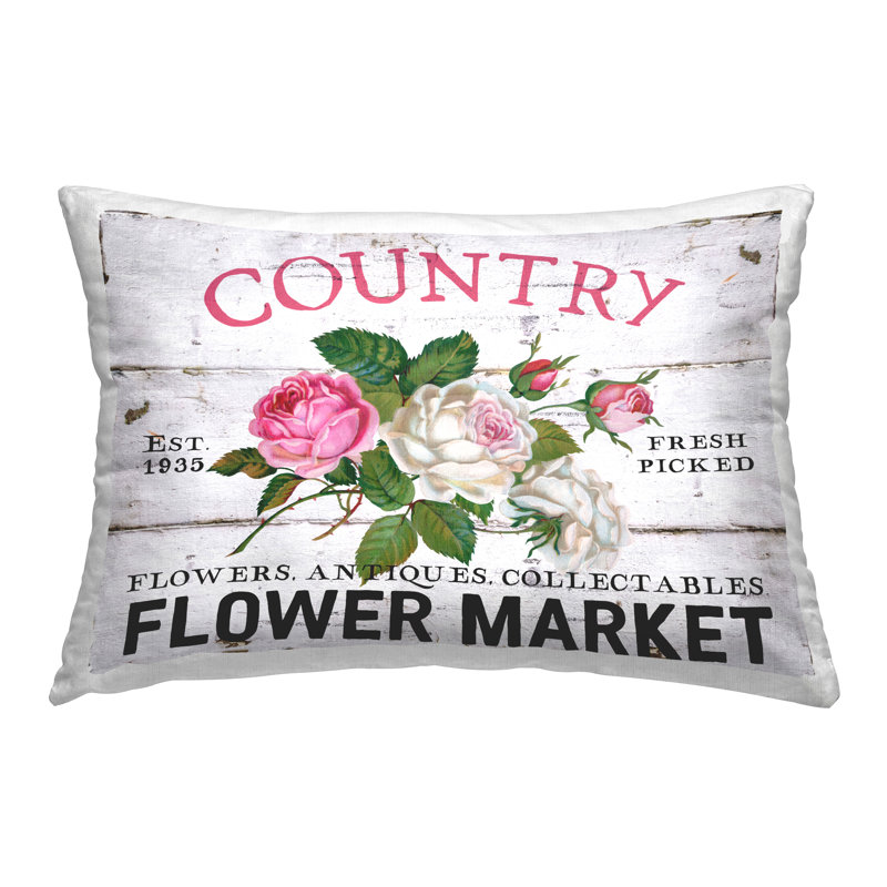 Coussin décoratif imprimé "Pink Country Flower Market" par Creatif Belle