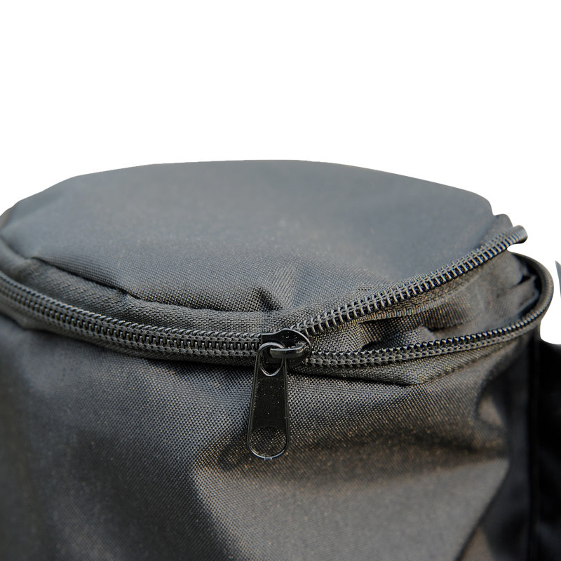 L'auvent de 33 lb Outsunny pèse des sacs pour assurer sa stabilité